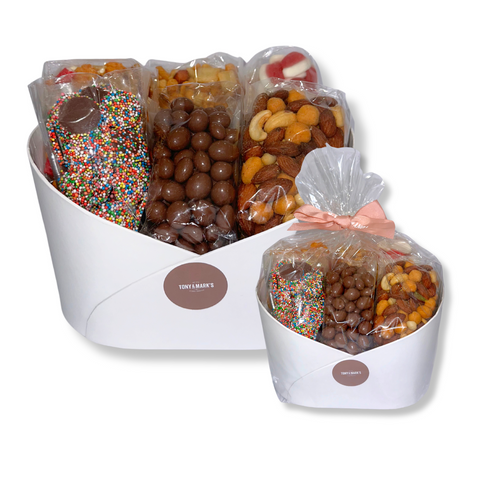 MOTHER'S DAY - Nibbles Small Gift Bucket