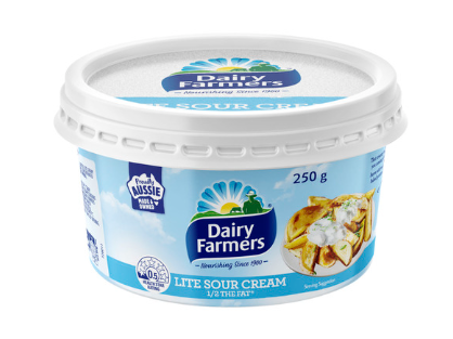 Dairy Farmers Sour Cream Light 250g
